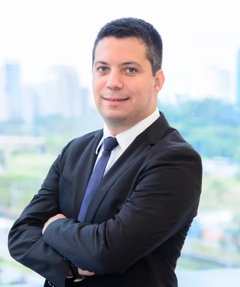 Vinícius Serra Saron Investments